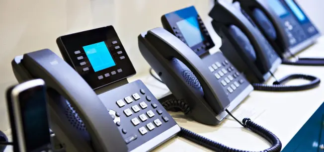 voip-telefony-ve-velke-velikosti.jpeg